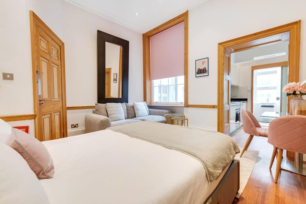 Cozy Central London Flat Walkable To Hyde Park, Marble Arch Station, Oxford St